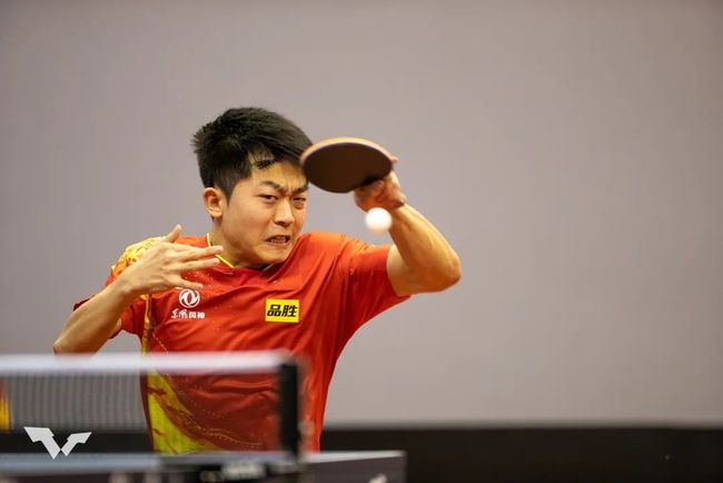 贝林厄姆：我们要让维尼修斯感受到被爱；何塞卢的故事很特别