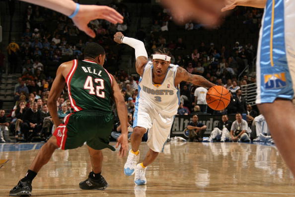 法国节目主持人：姆巴佩试图掌控法国队，他和德尚的关系紧张